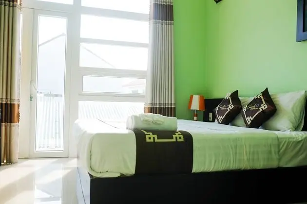 Tek Büyük Yataklı Oda, Balkon