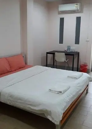 Standard Tek Büyük Yataklı Oda