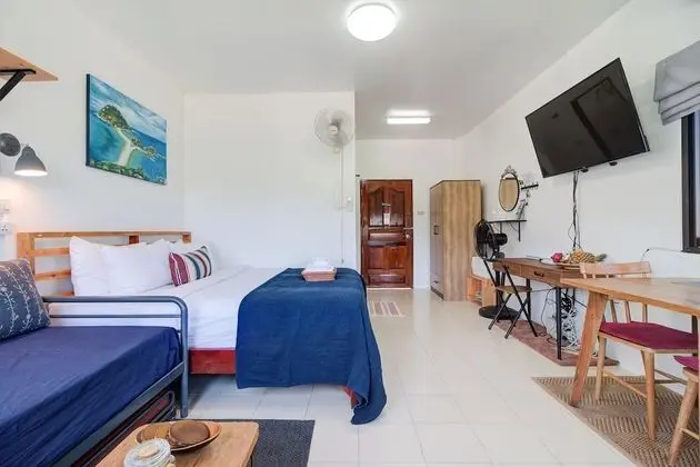 Studio Apartment