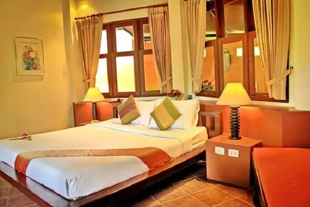 Superior Oda, 1 En Büyük (King) Boy Yatak, Balkon, Bahçe Manzaralı (Grand Executive Jacuzzi Villa)