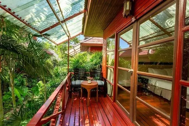 Garden View Bungalow