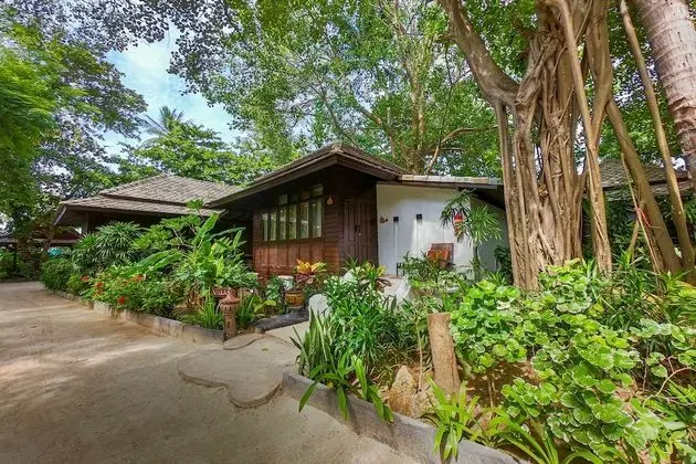 Garden Bungalow (Garden View)