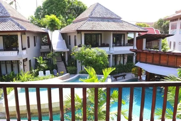 Superior Double (Pool View)