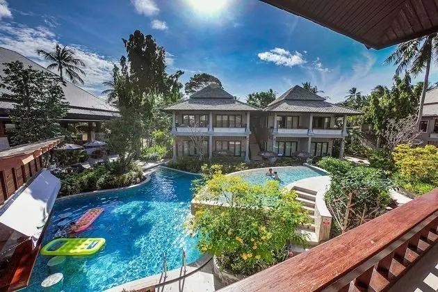 Superior Double (Pool View)