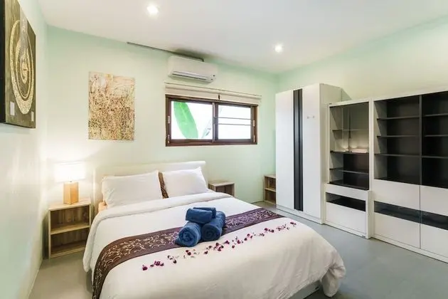 Deluxe Villa