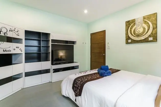 Deluxe Villa