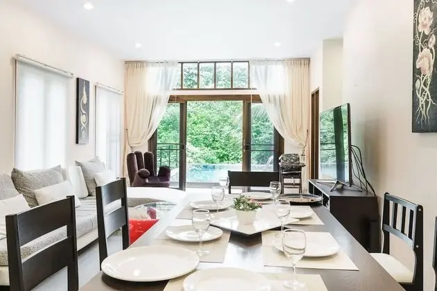 Deluxe Villa
