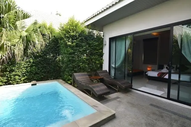 Deluxe Villa, Havuz Erişimli