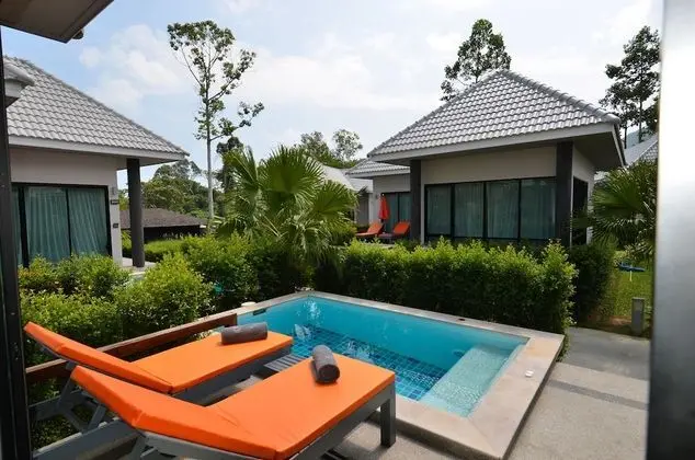 Deluxe Villa, Havuz Erişimli
