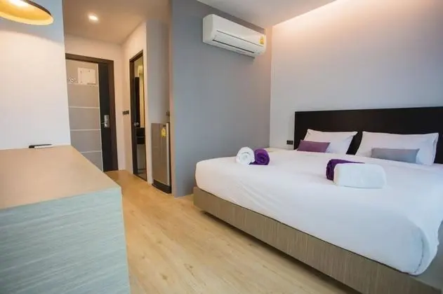 Deluxe Room with Pool View
