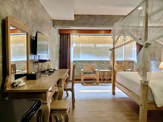 Deluxe Tek Büyük Yataklı Oda