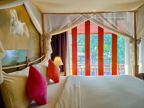 Executive Room
