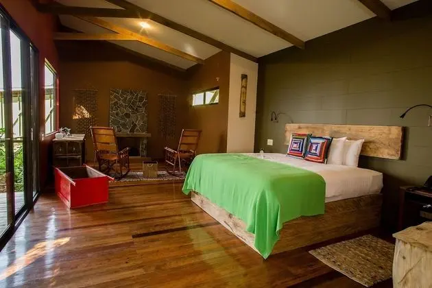 Forest View Suite
