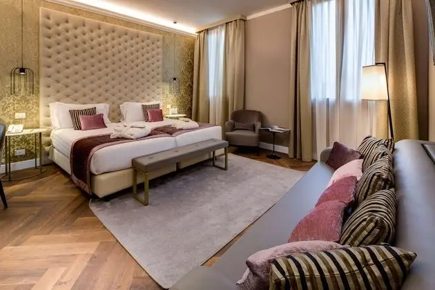 Deluxe Oda, 1 Büyük (Queen) Boy Yatak ve Çekyat, Sigara İçilmez (with Sofabed)