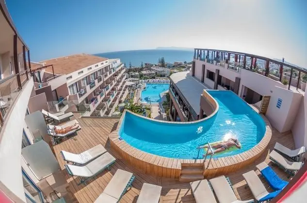 Tek Büyük Yataklı Oda, Deniz Manzaralı (Sharing Pool)