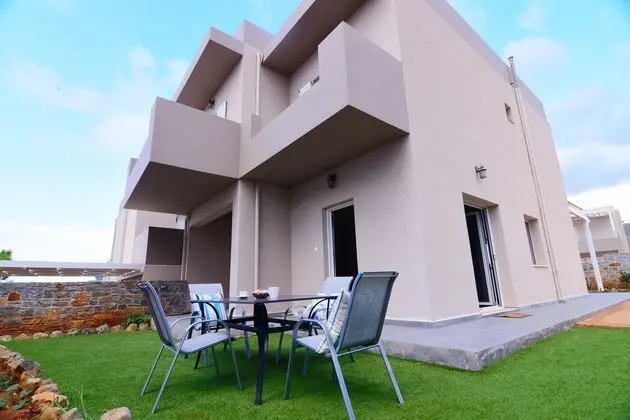 Villa Three Bedrooms