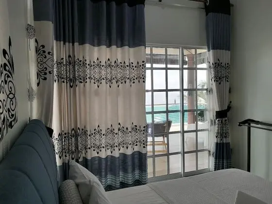 Superior Tek Büyük veya İki Ayrı Yataklı Oda