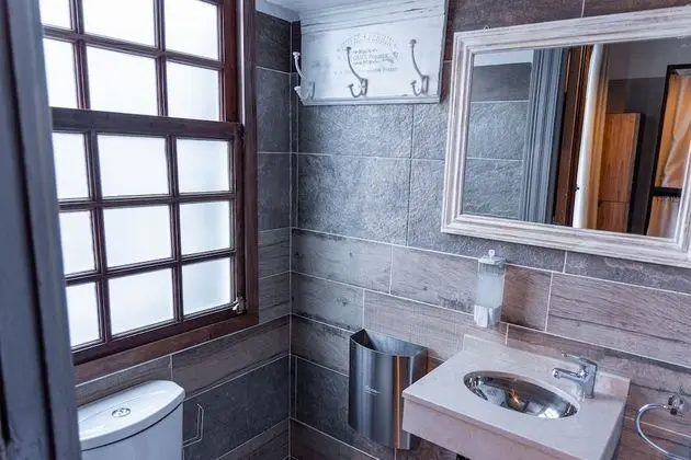 Ortak Ranzalı Oda, Karma Ranzalı Oda, Ortak Banyo (N° 8 - Maradona - 8 People)