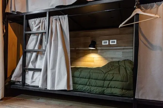 Ortak Ranzalı Oda, Sadece kadınlar için, Ortak Banyo (N°2 - Borges - 6 People)