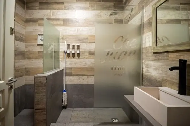 Ortak Ranzalı Oda, Sadece kadınlar için, Ortak Banyo (N°2 - Borges - 6 People)