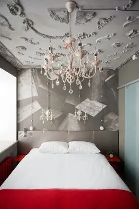 Standard Tek Büyük veya İki Ayrı Yataklı Oda