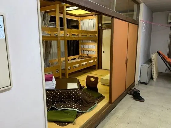 Dört Kişilik Oda (Shared Shower)