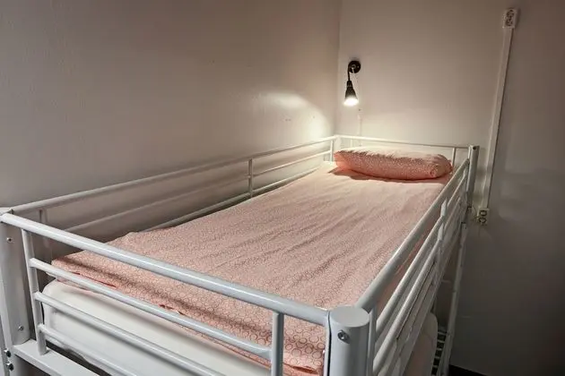 18 Bed Dormitory