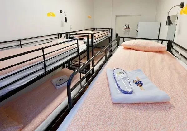 6 Bed Dormitory Shared Bathroom Private Use