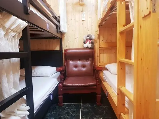 Basic Ortak Ranzalı Oda, Sadece erkekler için