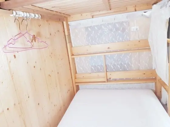 Ortak Ranzalı Oda (1 Bed in 4-People Dorm)