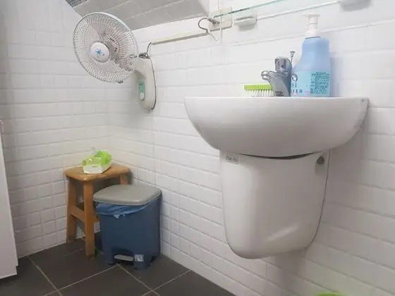 Ortak Ranzalı Oda (1 Bed in 4-People Dorm)