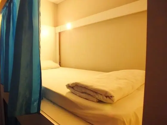 Basic Ortak Ranzalı Oda, Sadece kadınlar için, Ortak Banyo (8 beds)