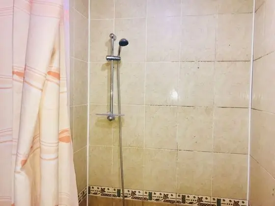 Comfort Ortak Ranzalı Oda, Karma Ranzalı Oda, Özel Banyo (5 beds)