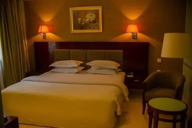 Deluxe Büyük Yataklı Tek Kişilik Oda