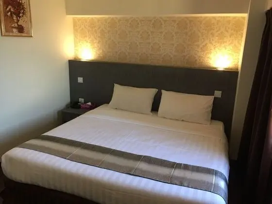 Deluxe Oda, 1 En Büyük (King) Boy Yatak