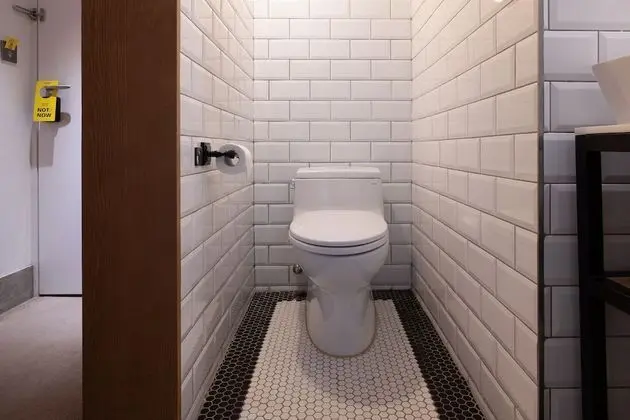 Classic Tek Büyük Yataklı Oda