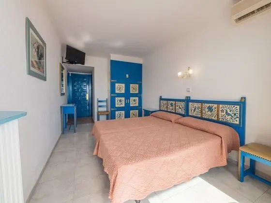 Standard Üç Kişilik Oda, Deniz Manzaralı (2 adults +1 child)
