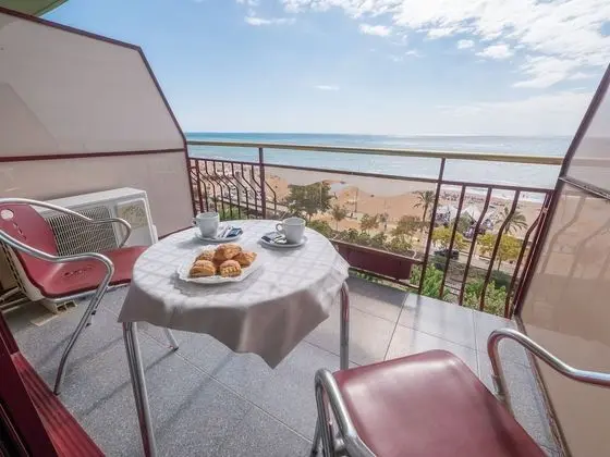 Standard Üç Kişilik Oda, Deniz Manzaralı (2 adults +1 child)