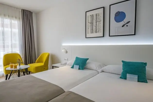 Premium Büyük Yataklı Tek Kişilik Oda