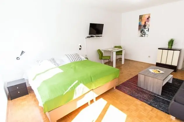 Standard Apart Daire, Sigara İçilmez