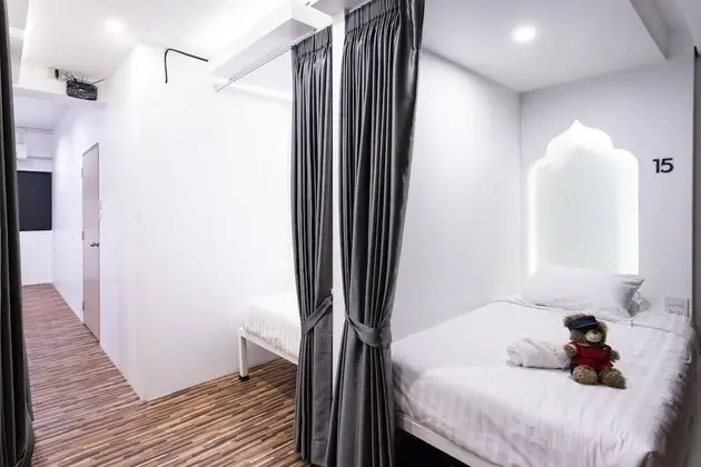 5-Bed Female Dormitory