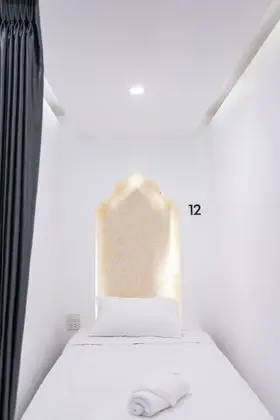 5-Bed Female Dormitory