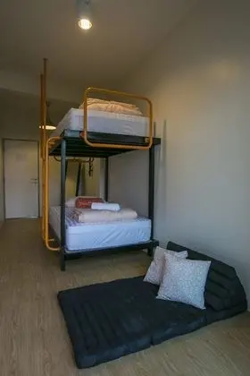 Bunk Bed with Shared Bathroom