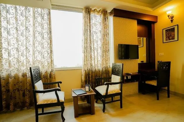 Luxury Tek Büyük Yataklı Oda