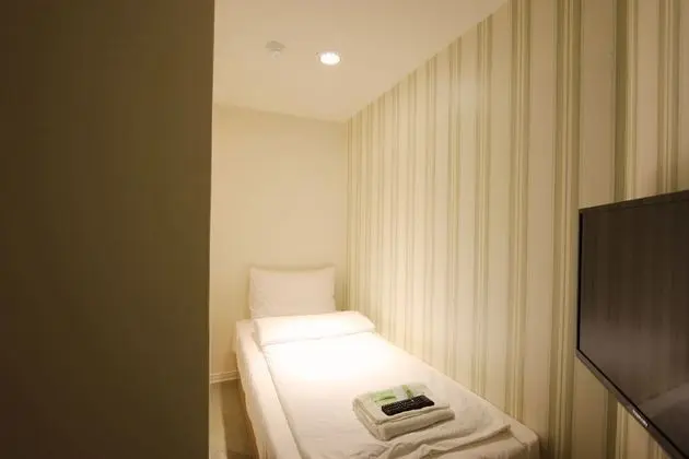 Basic Tek Kişilik Oda, Ortak Banyo