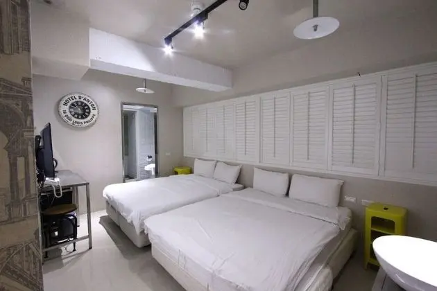 Standard Dört Kişilik Oda, 2 Çift Kişilik Yatak, Küvet