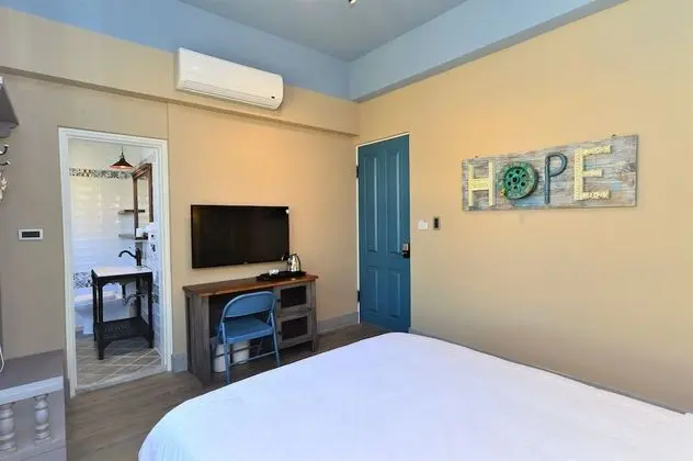 Deluxe Tek Büyük Yataklı Oda, Sıcak Su Havuzu