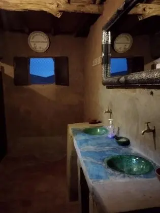Üç Kişilik Oda