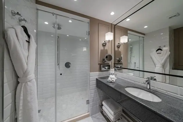 Deluxe Oda, 1 En Büyük (King) Boy Yatak, Şehir Manzaralı