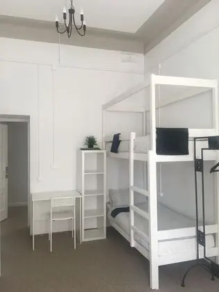 Ortak Ranzalı Oda, Sadece erkekler için (10 guests)